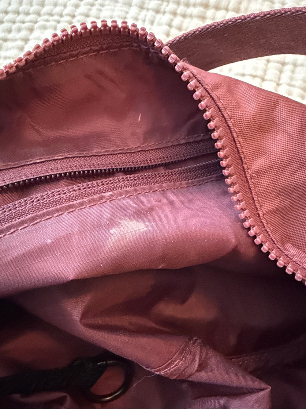 BAGGU Medium Nylon Crossbody Bag Mahogany - Picture 7 of 8